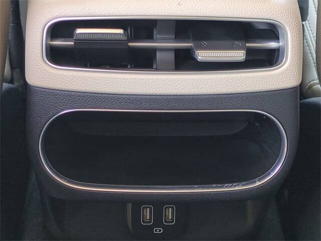 2022 Genesis GV70 2.5T Standard