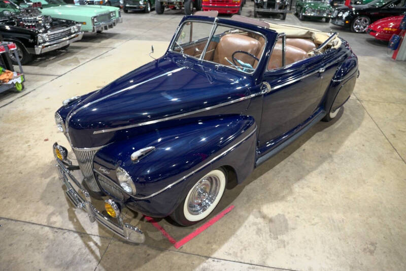 1941 Ford Super Deluxe