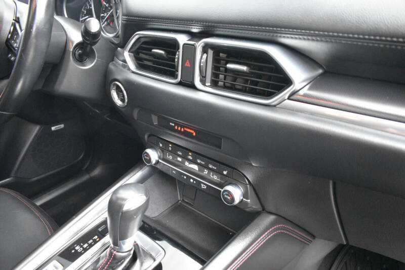 2021 Mazda CX-5 Carbon Edition