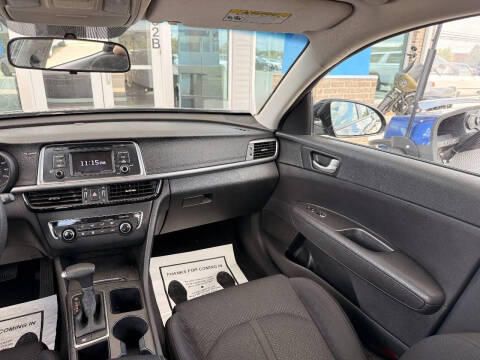 2017 Kia Optima LX