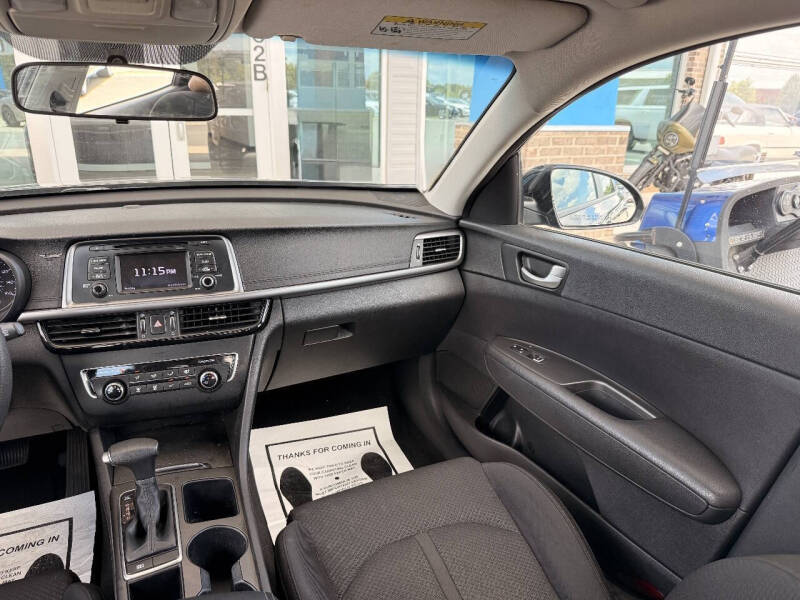 2017 Kia Optima LX