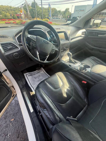 2016 Ford Edge Titanium