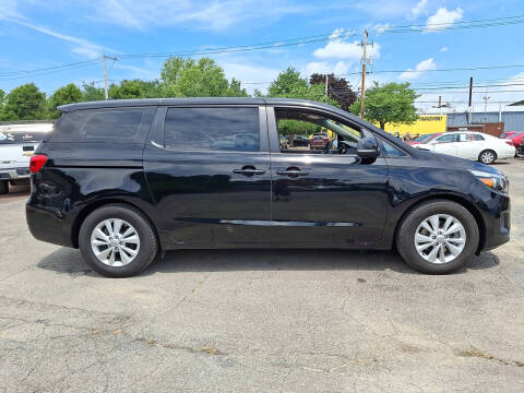 2018 Kia Sedona L