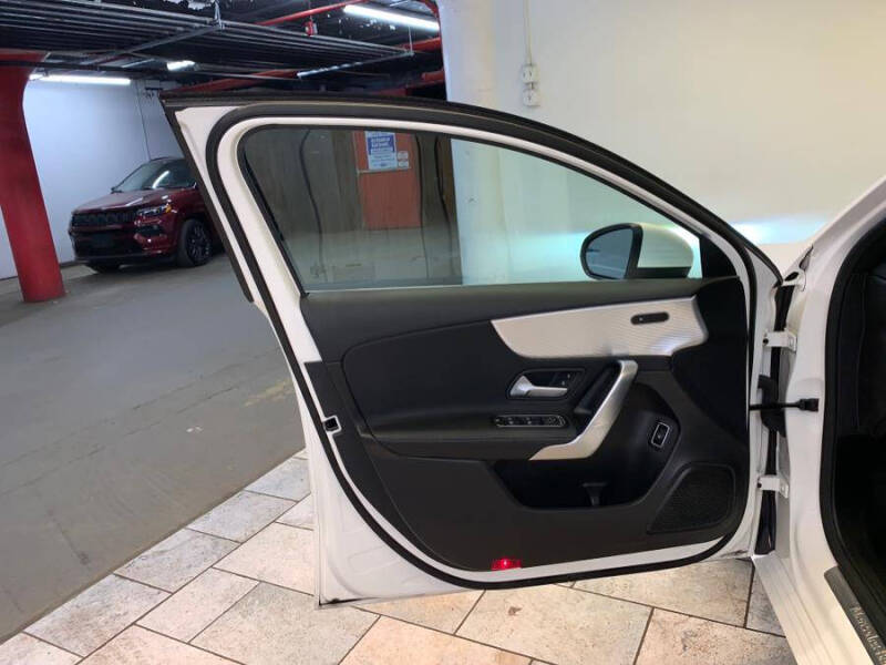 2022 Mercedes-Benz A-Class A 220 4MATIC