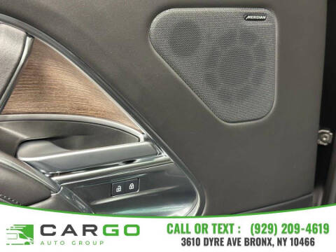 2025 Land Rover Range Rover P400 SE LWB