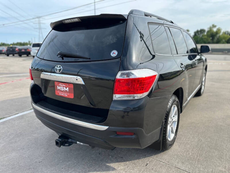 2013 Toyota Highlander SE