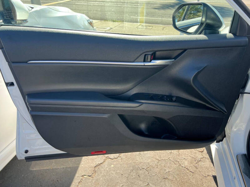 2023 Toyota Camry LE