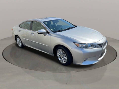 2013 Lexus ES 300h