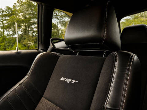 2015 Dodge Challenger SRT Hellcat