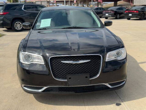 2018 Chrysler 300 for sale at Corpus Christi Automax in Corpus Christi TX