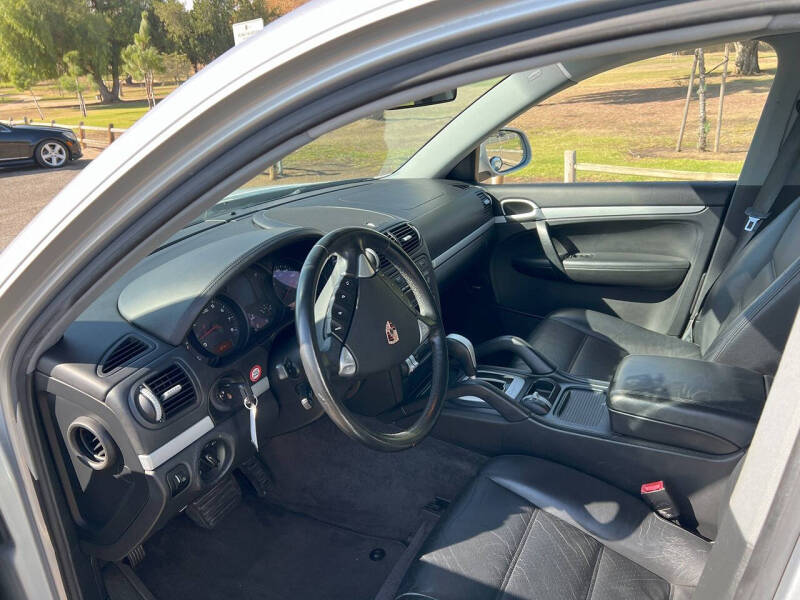 2006 Porsche Cayenne Tiptronic