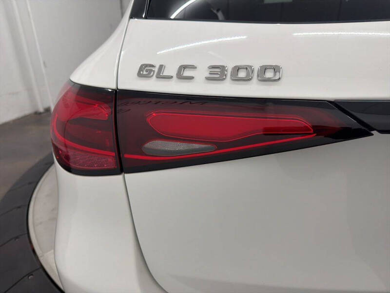2026 Mercedes-Benz GLC GLC 300