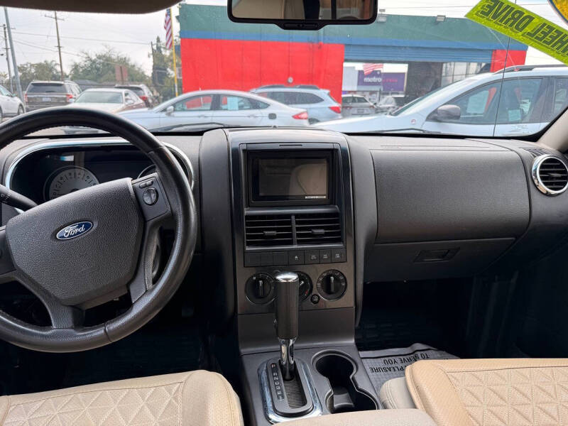 2008 Ford Explorer Sport Trac XLT