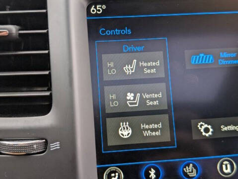 2023 Chrysler 300 S V8