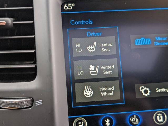 2023 Chrysler 300 S V8