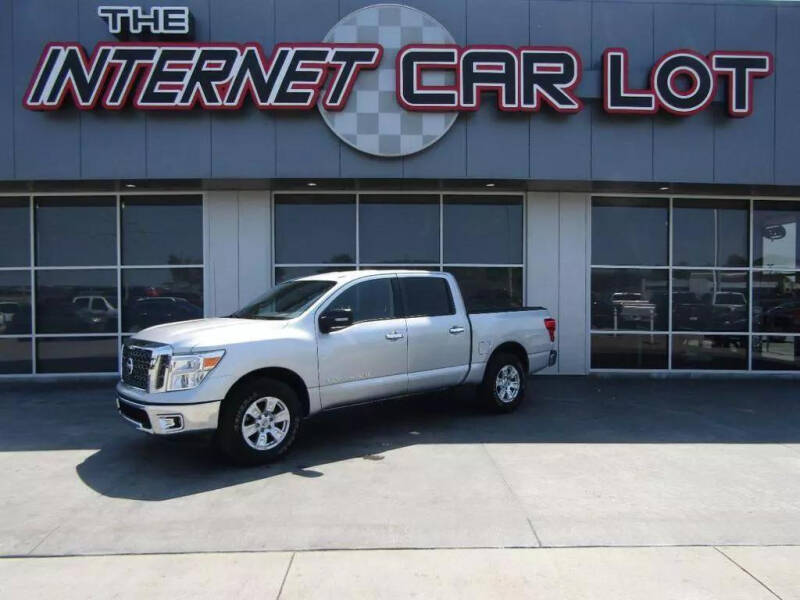 Used 2020 Nissan Titan Crew Cab PRO-4X Pickup 4D 5 1/2 ft Prices