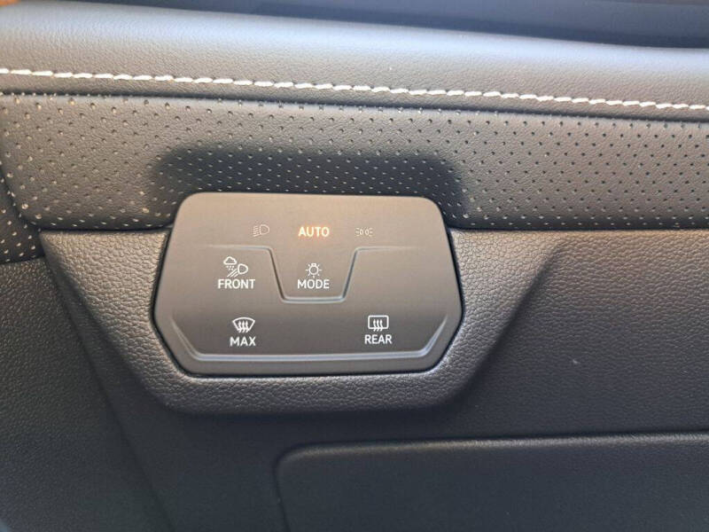 2026 Volkswagen Atlas SE