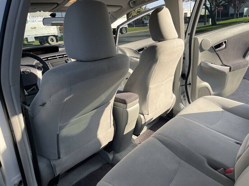 2011 Toyota Prius One