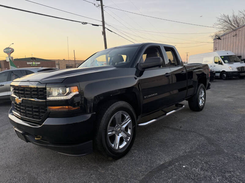 2017 Chevrolet Silverado 1500 Custom