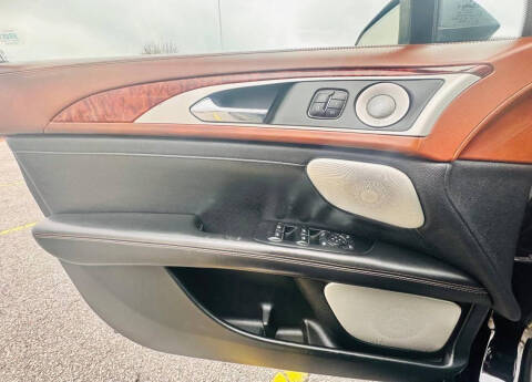 2017 Lincoln MKZ Black Label