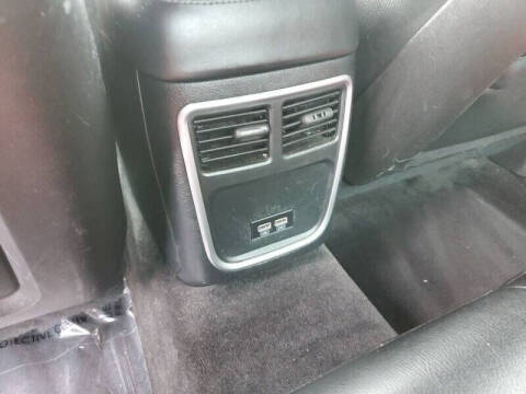 2015 Dodge Charger SE