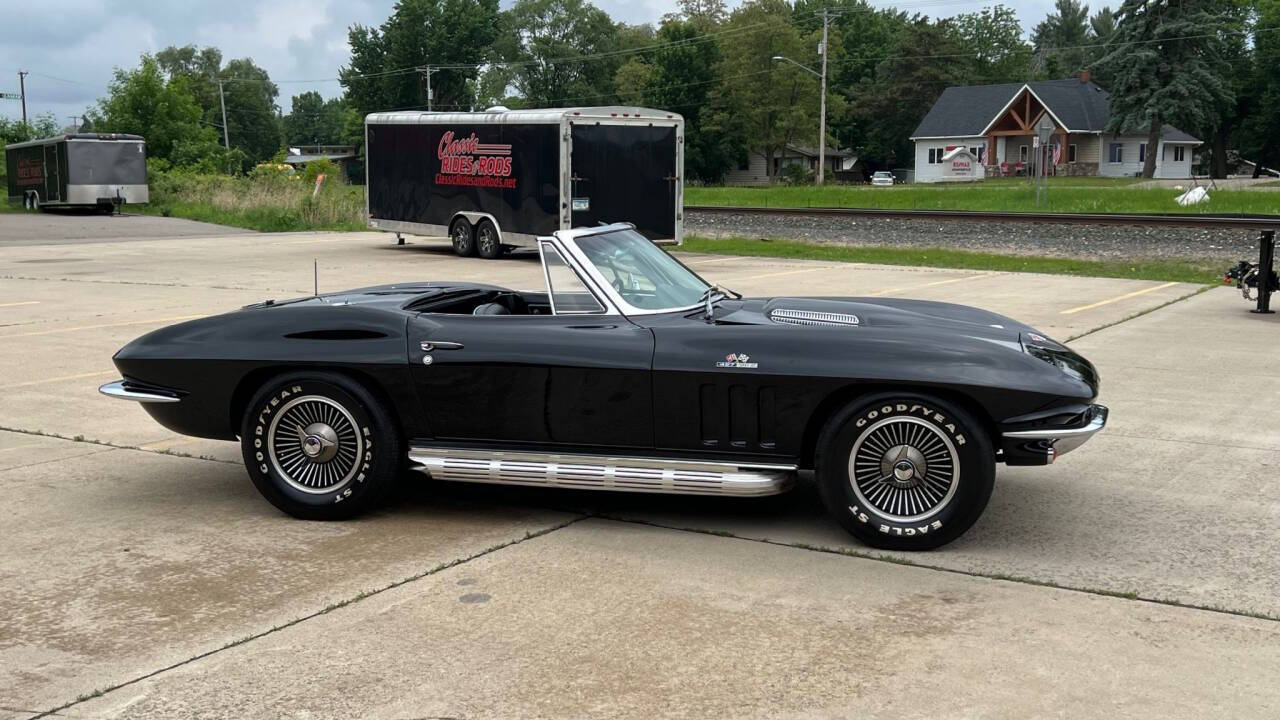 1966 Chevrolet Corvette 44