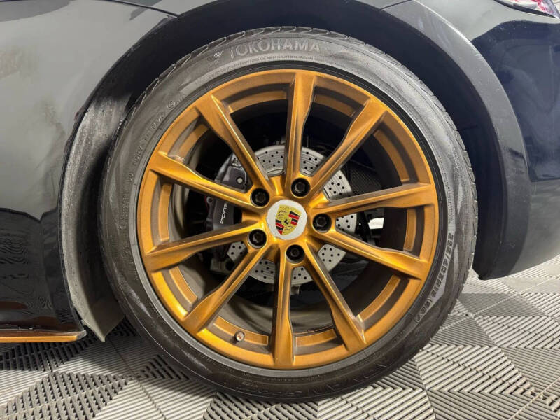 2018 Porsche 718 Cayman