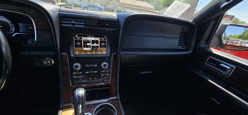 2016 Lincoln Navigator L Select