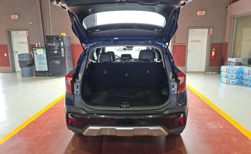 2025 Kia Seltos EX