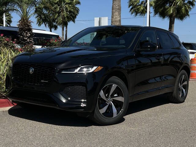 2025 Jaguar F-PACE P250 R-Dynamic S