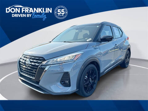 2023 Nissan Kicks SR