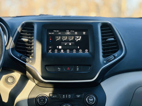 2020 Jeep Cherokee Latitude Lux