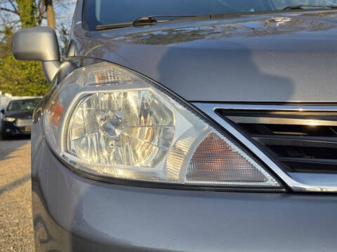 2012 Nissan Versa 1.8 SL