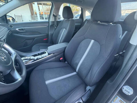 2023 Hyundai Sonata SE