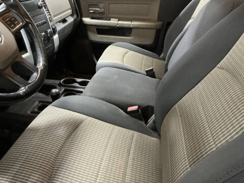 2012 RAM 3500 SLT
