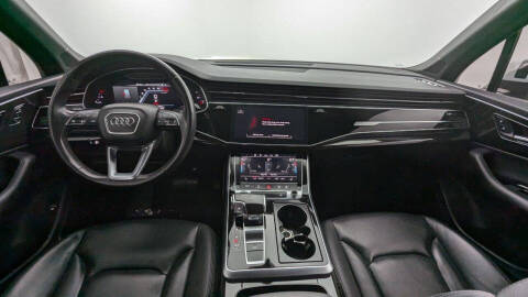 2022 Audi Q7 quattro Premium Plus 45 TFSI