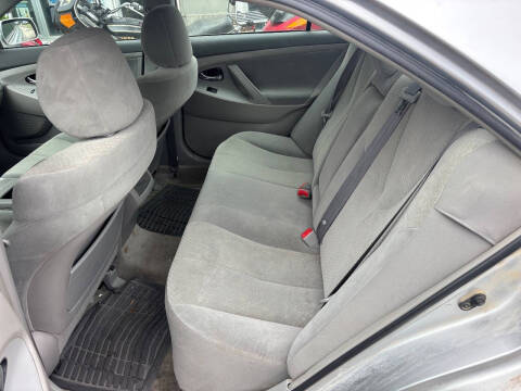 2009 Toyota Camry LE