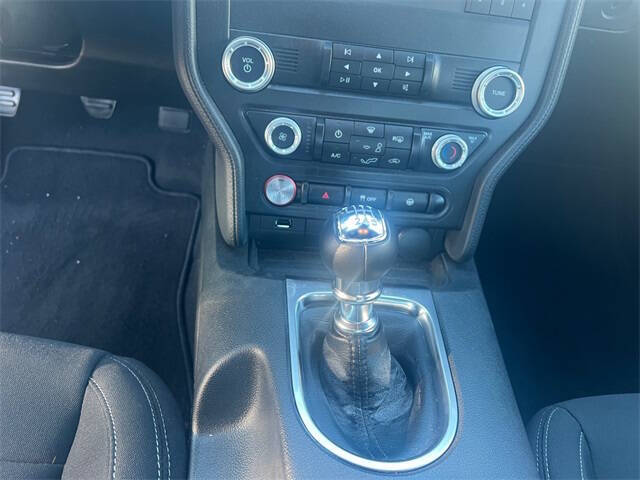 2023 Ford Mustang EcoBoost