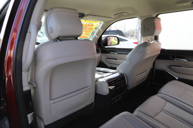 2024 Jeep Wagoneer