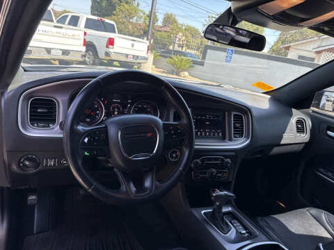 2019 Dodge Charger SXT