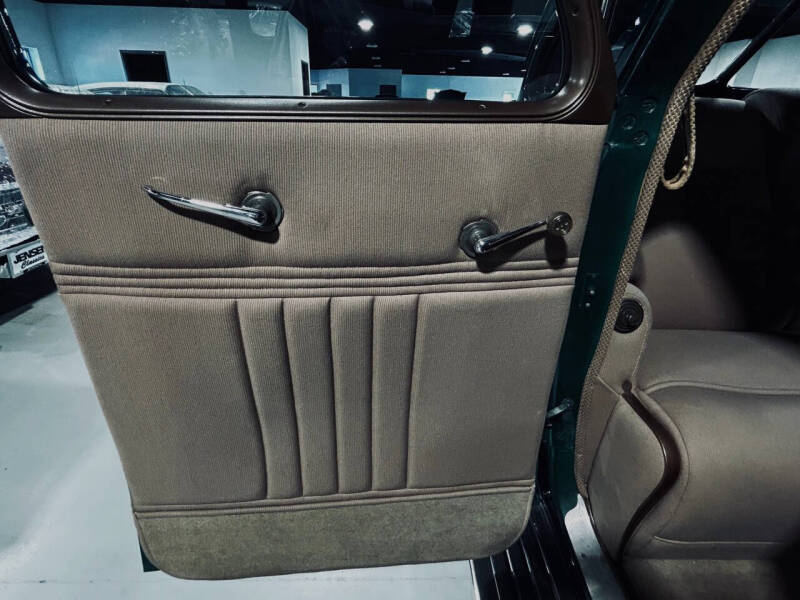 1937 Chrysler Airflow