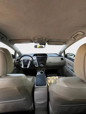 2014 Toyota Prius v