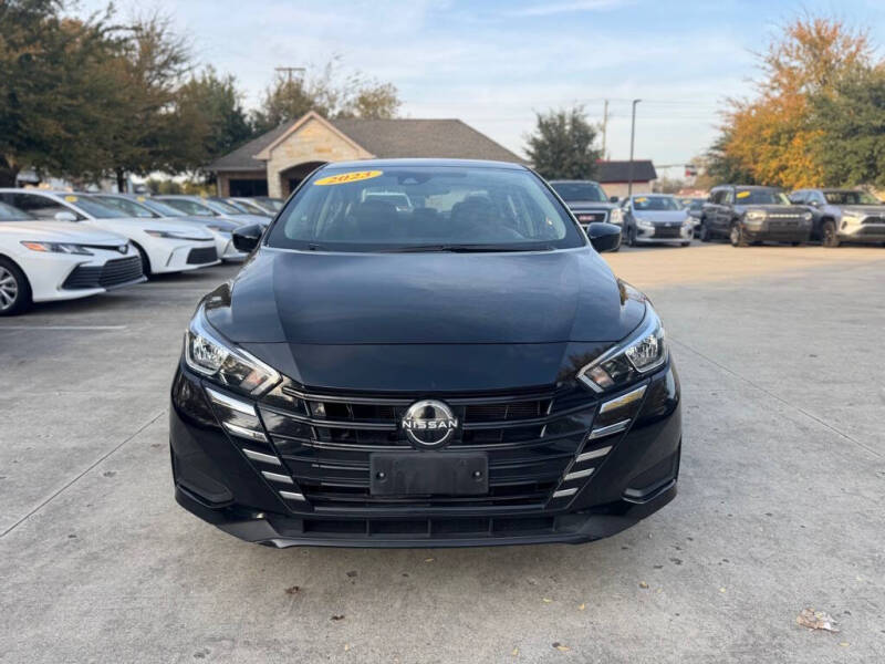 2023 Nissan Versa SV