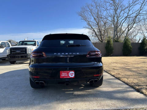 2016 Porsche Macan Turbo