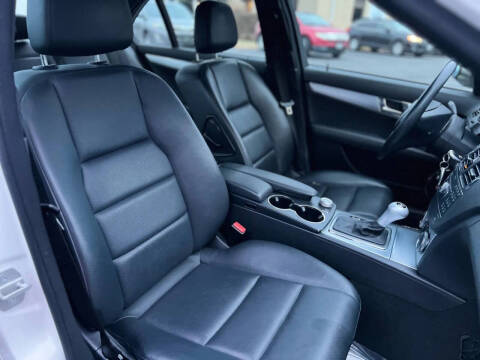 2008 Mercedes-Benz C-Class