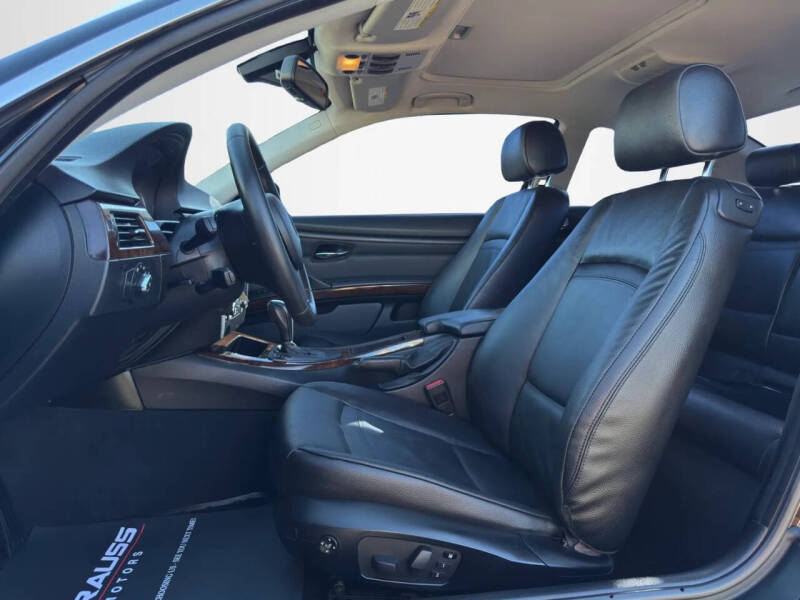 2012 BMW 3 Series 328i