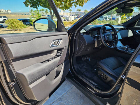 2025 Land Rover Range Rover Velar P250 Dynamic SE