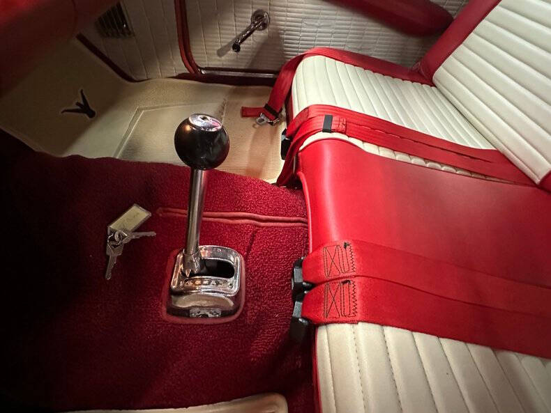 1957 Ford Thunderbird