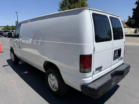 2012 Ford E-Series
