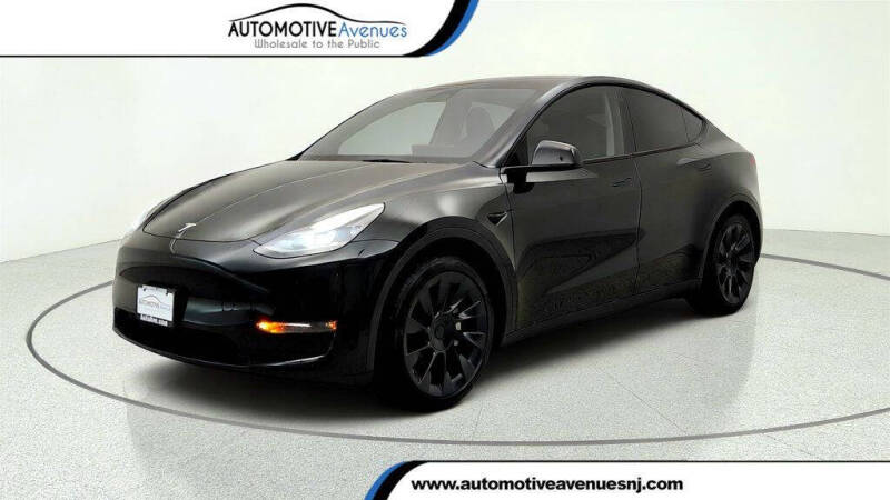 2023 Tesla Model Y Long Range